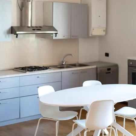 Residenza Al Corso 아파트 베로나